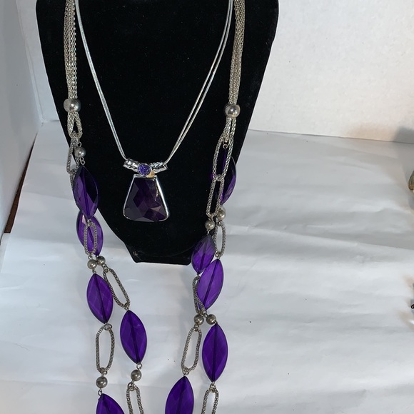 Large Lot Costume Jewelry - Picture 14 of 17